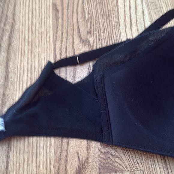 Wacoal Black T-Shirt Bra with Smooth Molded Cups size 34DD - Picture 4 of 4